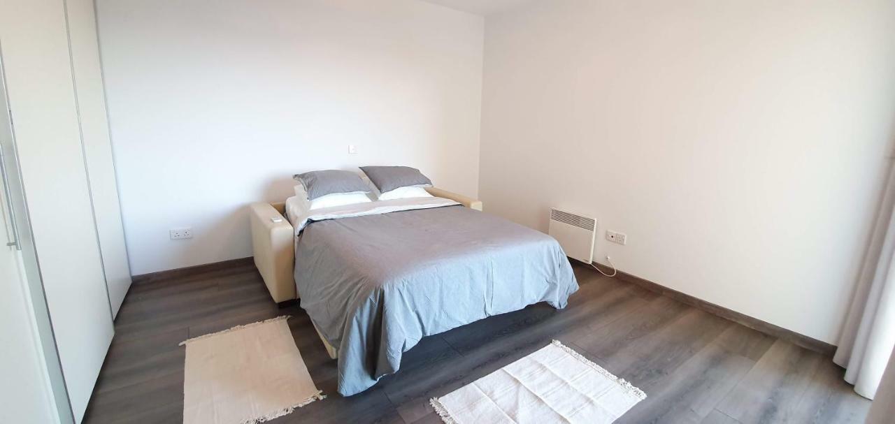Ferienwohnung Pegasus Beach Front Limassol Exterior foto